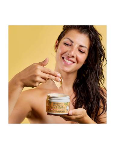 La Saponaria Maschera Ristrutturante Cocco Bio e Fitocheratina Applicazione