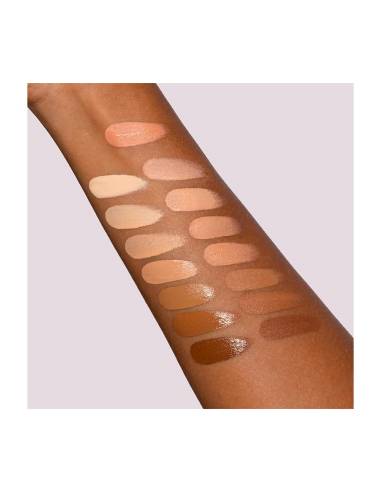 Neve Cosmetics Ristretto Concealer Peach Tone Swatch Pelle Scura