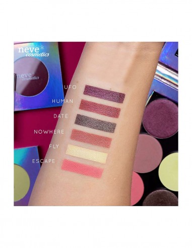 Neve Cosmetics Blush in Cialda Nowhere