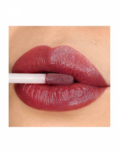 Gyada Creamy Lip Balm 06 Stark SPF 15 Applicazione