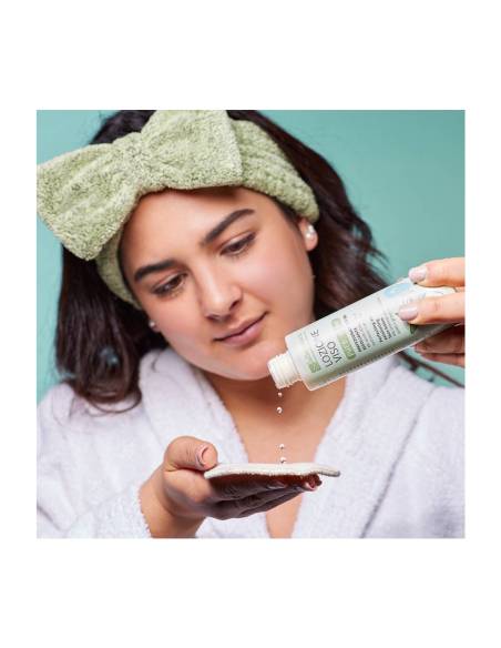 La Saponaria Pure Glow Lozione Viso Perfezionatrice ed Esfoliante Applicazione
