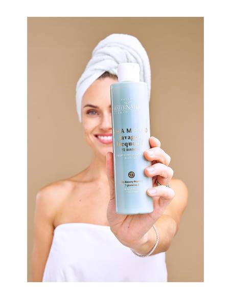 MaterNatura Shampoo Lavaggi Frequenti al Tè Bianco Artistico