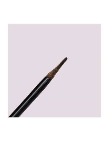 Neve Cosmetics Sopraccigliatore Castano Applicazione